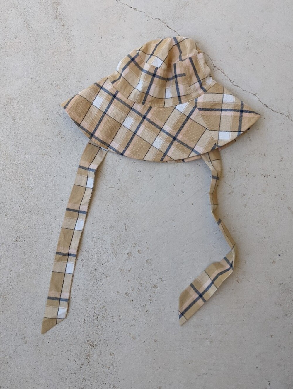 Tan And Blue Plaid Bucket Hat With Ribbon Ties
